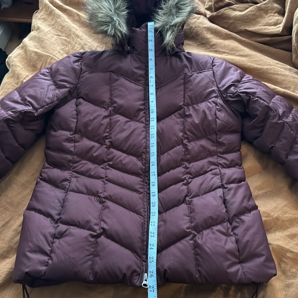 Land’s end down jacket - Picture 7 of 9